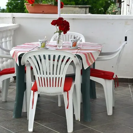 Apartman Sanela Apartment